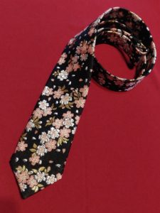 手作りネクタイ　金襴　桜手作りネクタイ